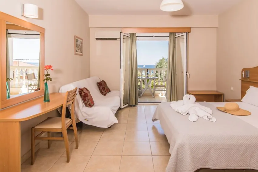 Belussi Beach Hotel 4*-5