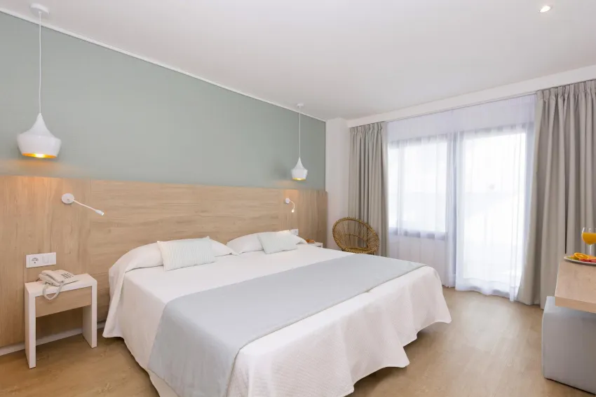 HSM Regana Hotel 4*-17