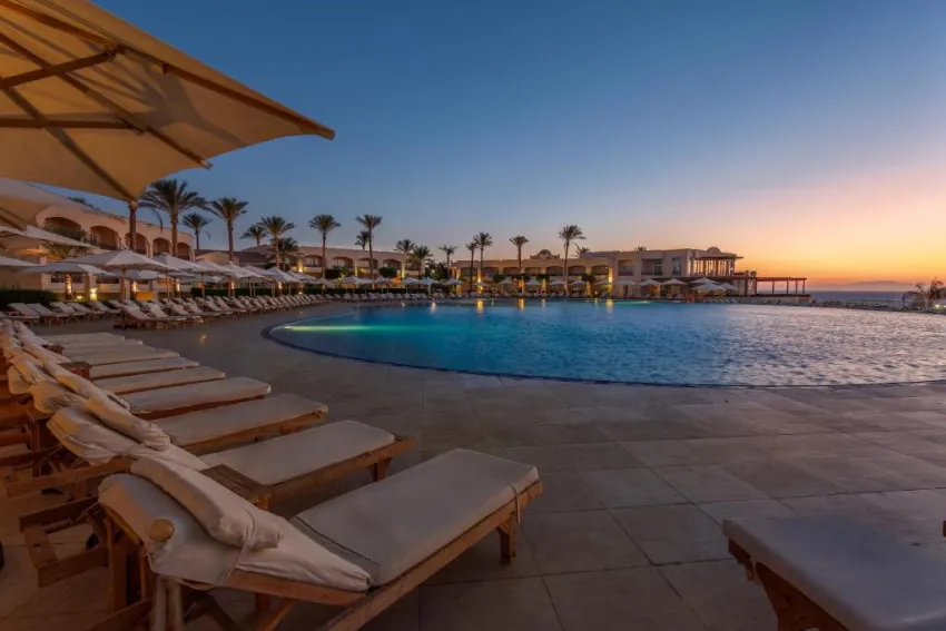CLEOPATRA LUXURY RESORT SHARM  5*-8