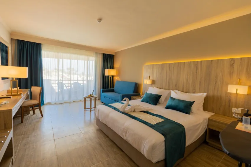 Aqua Mondo Abu Soma Resort 5*-6