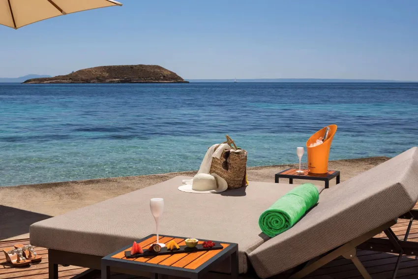 Melia South Beach 4*-259