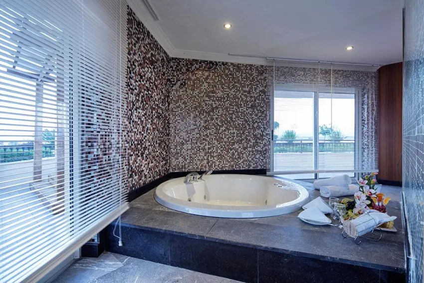 CRYSTAL SUNSET LUXURY RESORT & SPA  5*-13