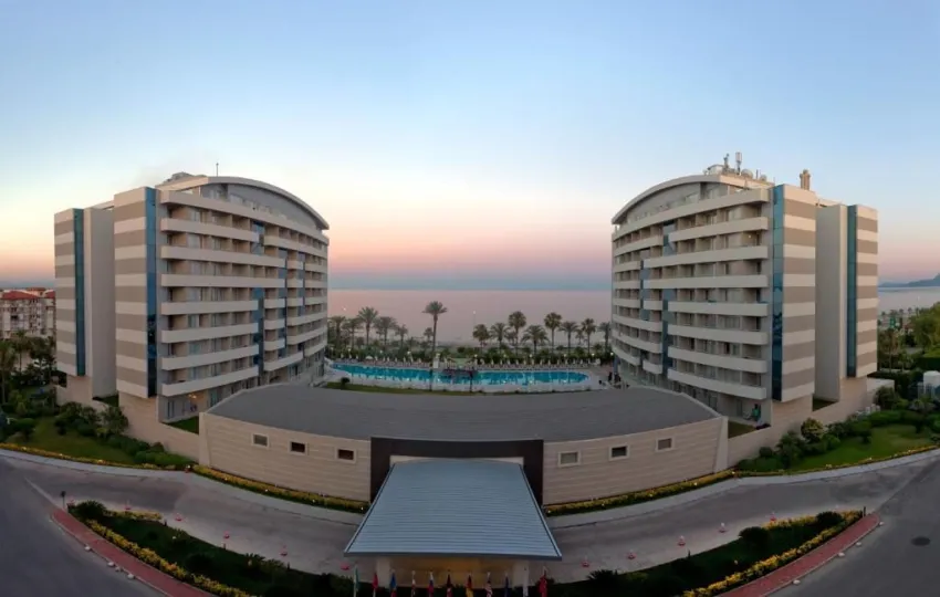 PORTO BELLO HOTEL RESORT & SPA  5*-4