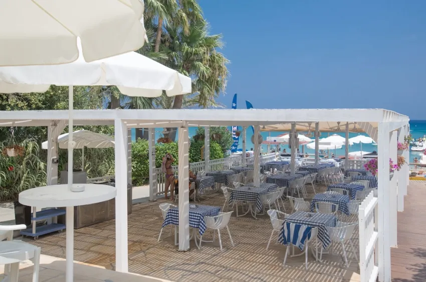 Iliada Beach Hotel 4*-81