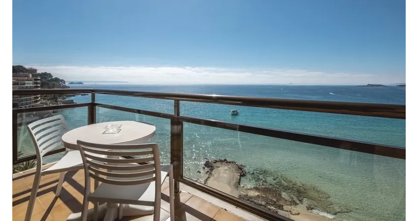 Marivent Be Live Adults Only 4*-19