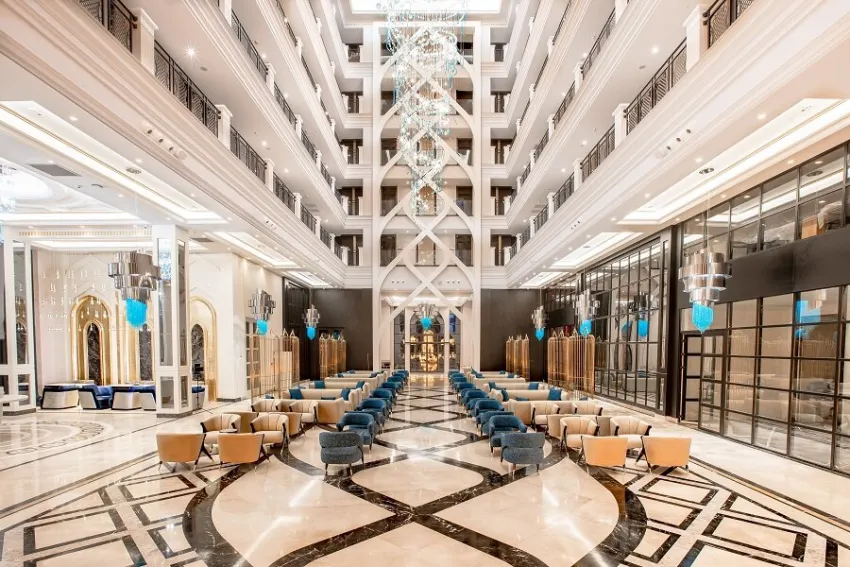 Serenity Queen Hotel 5*-5