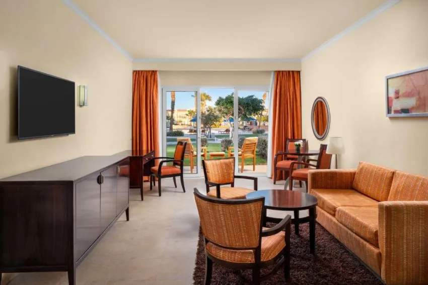 DOUBLETREE BY HILTON SHARM BAY RESORT BEACH SIDE  4*-62