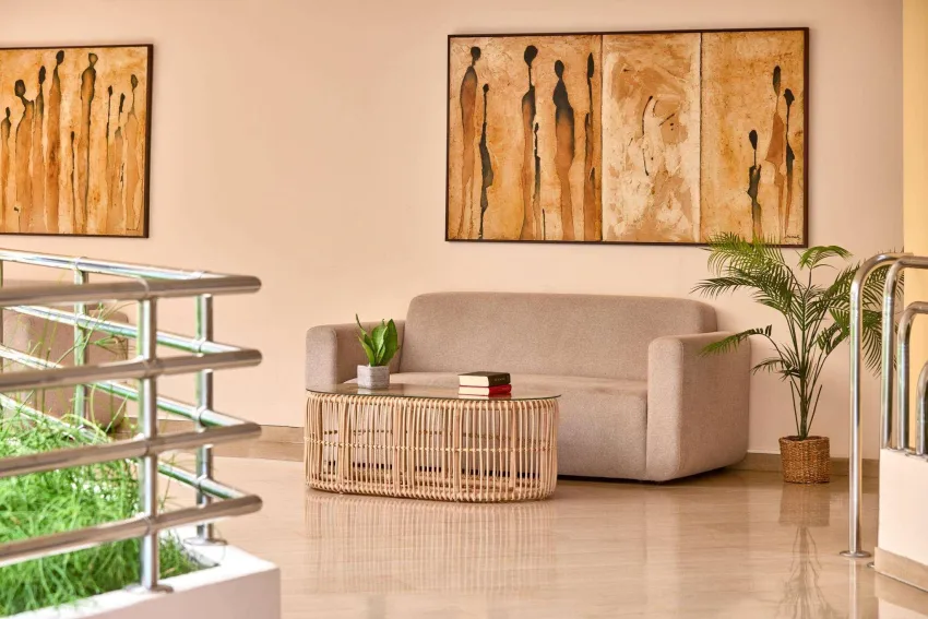 Zafiro Palmanova -10