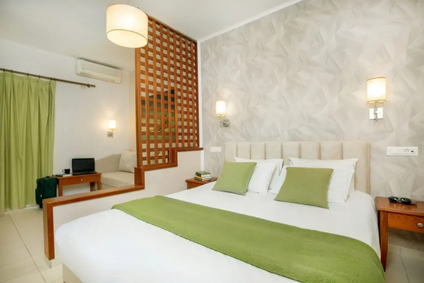 Philoxenia Hotel and Apartments 3*-8