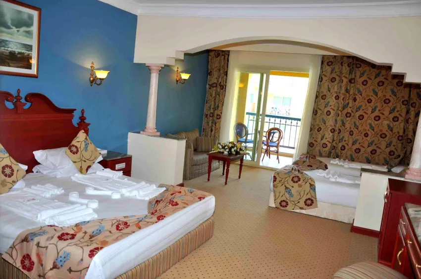 Titanic Palace Resort 4*-11