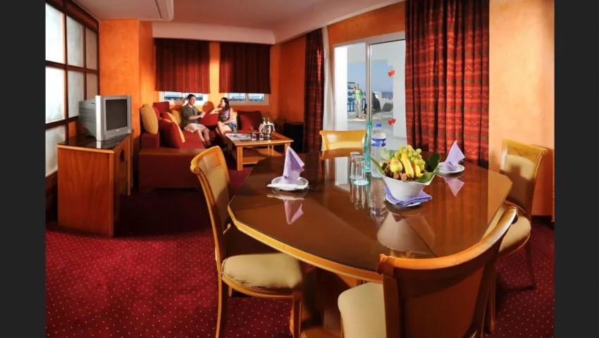 RIVIERA HOTEL 4*-14