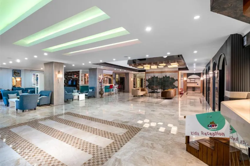 CLUB BIG BLUE SUITE HOTEL  4*-39