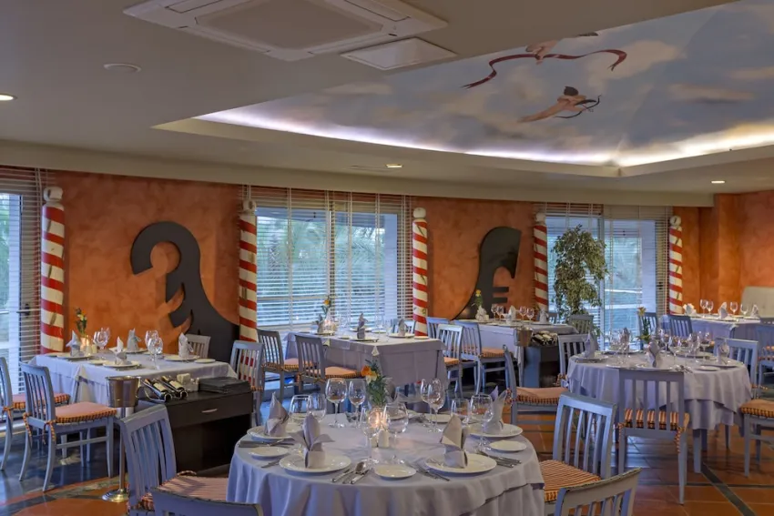 Royal Wings Hotel 5*-75