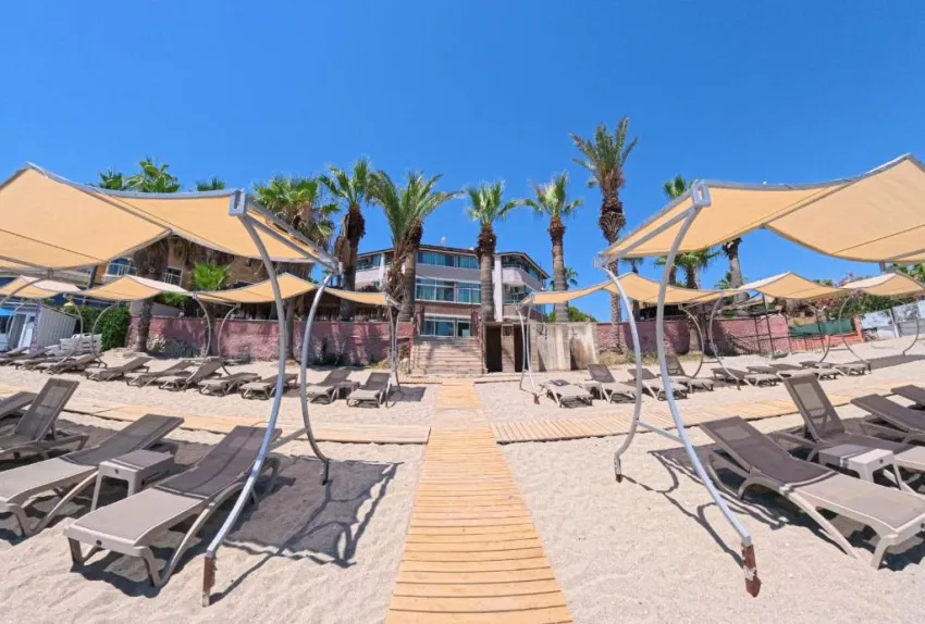 CLUB MONTE CARLO HOTEL  4*-10