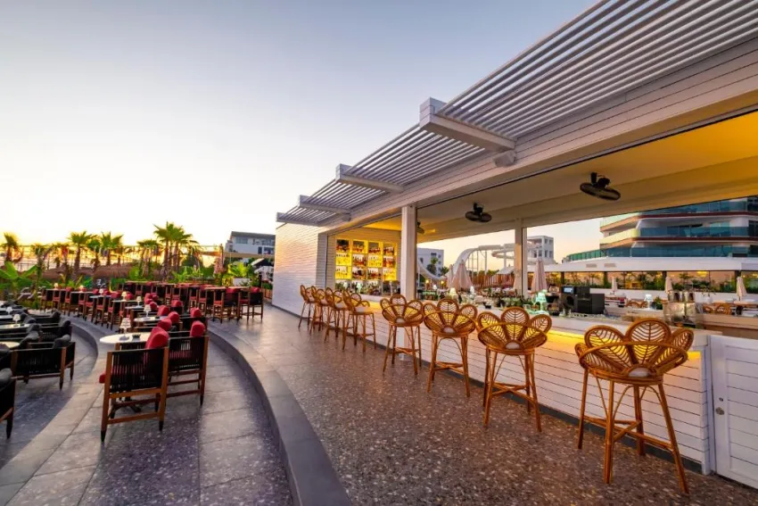 RUBI PLATINUM SIGN  5*-27