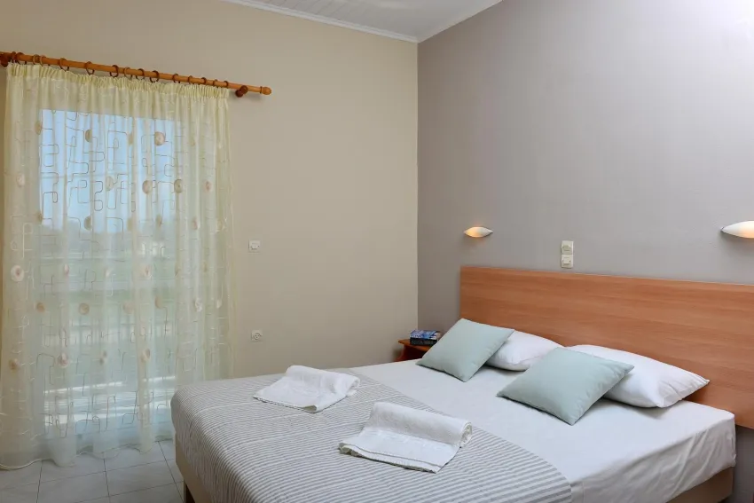 Dennis Studios Alykanas 2*-9