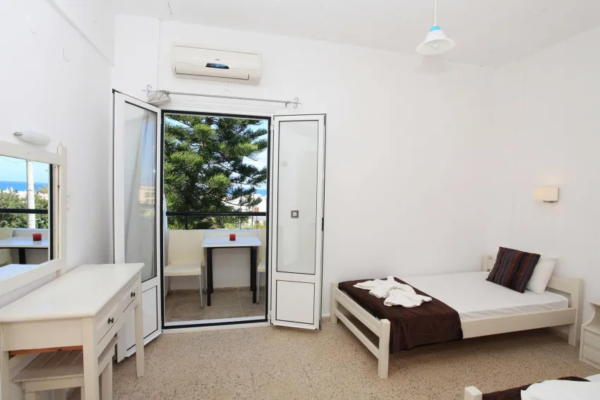 Iraklis Apts 3*-34