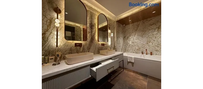 Rocks Hotel & Casino 5*-20