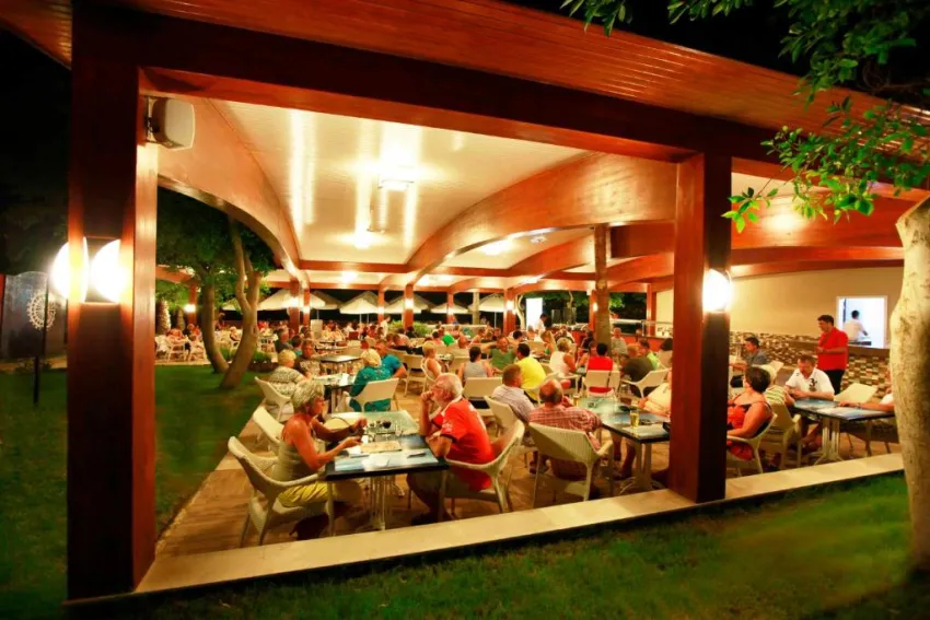 CLUB GRAND SIDE  5*-17