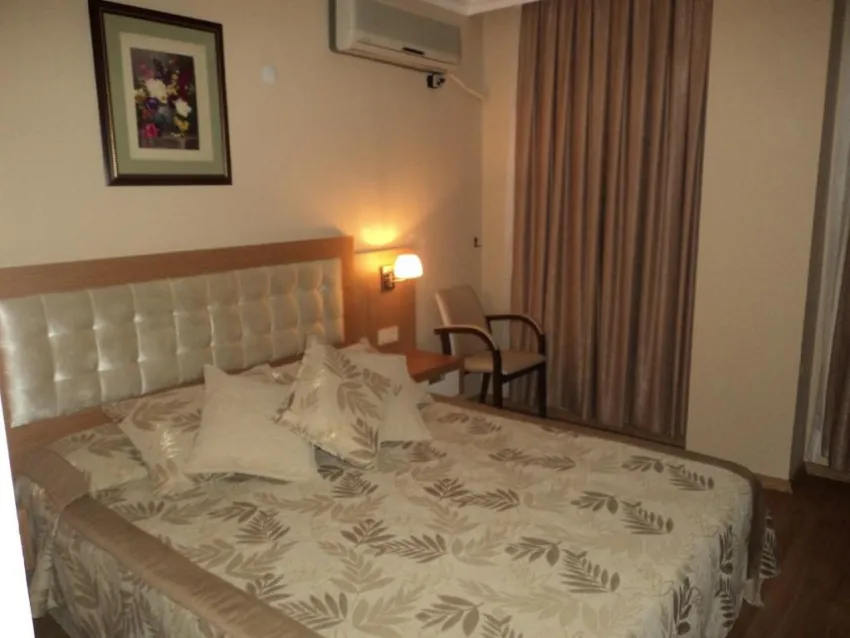 NOVIS HOTEL CLEOPATRA (EX. BILKAY HOTEL)  3*-8