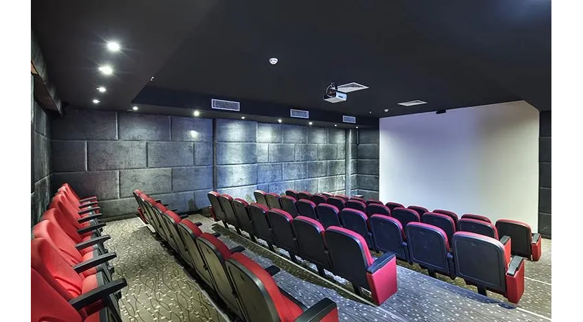 CRYSTAL TAT BEACH GOLF RESORT & SPA  5*-21