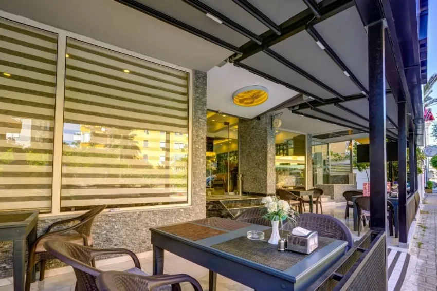 MISS CLEOPATRA HOTEL  2*-23