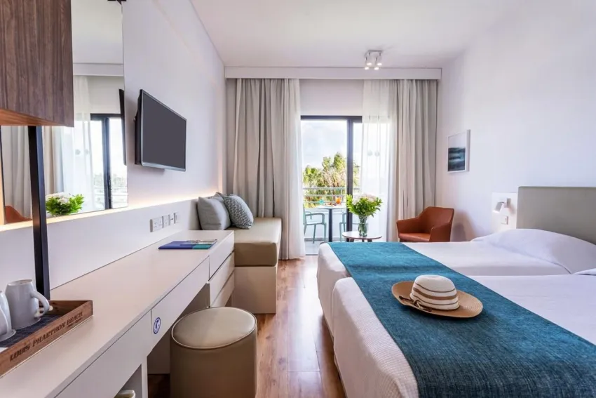 Louis Phaethon Beach 4*-22