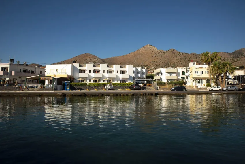 Alikes Studios & Suites 4*-2