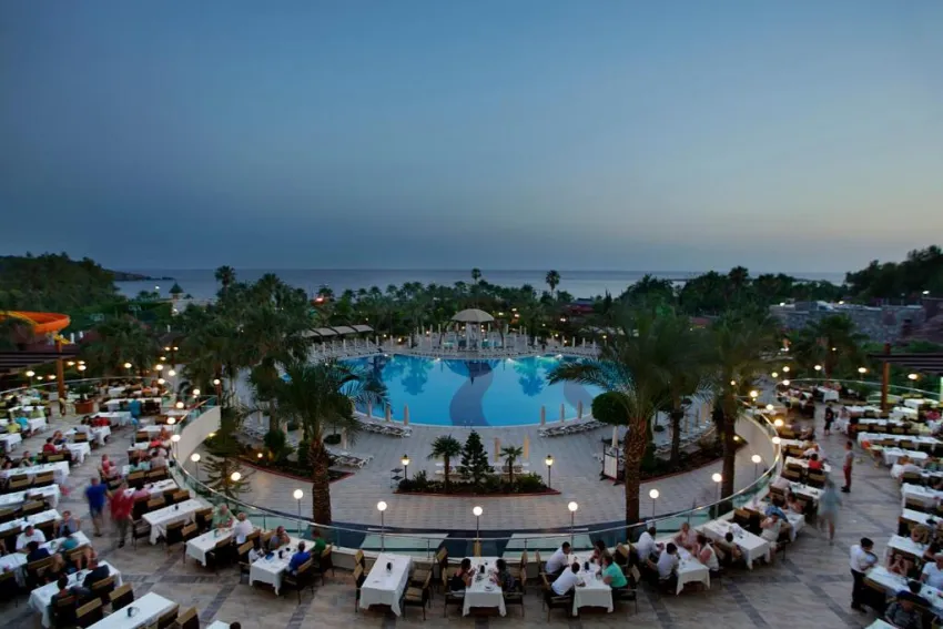 SAPHIR RESORT & SPA HOTEL  5*-35