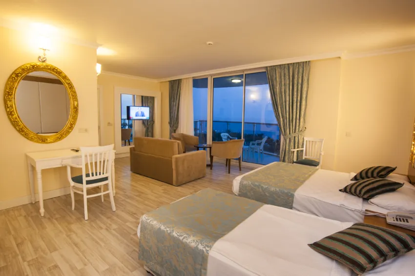 CONCORDIA CELES HOTEL  5*-3