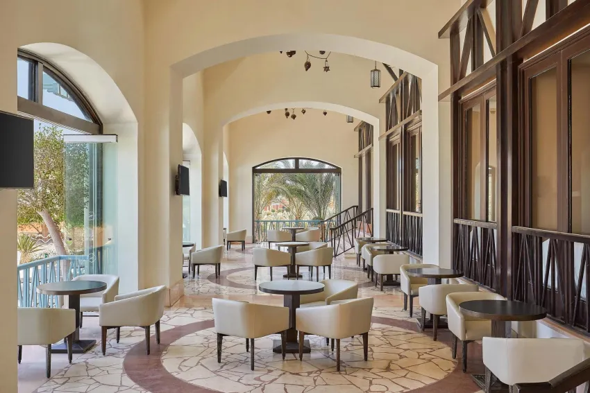Sheraton Miramar Resort El Gouna 5*-210