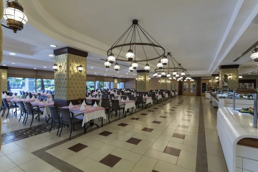 Alba Royal Hotel (Adults Only 16+) 5*-10