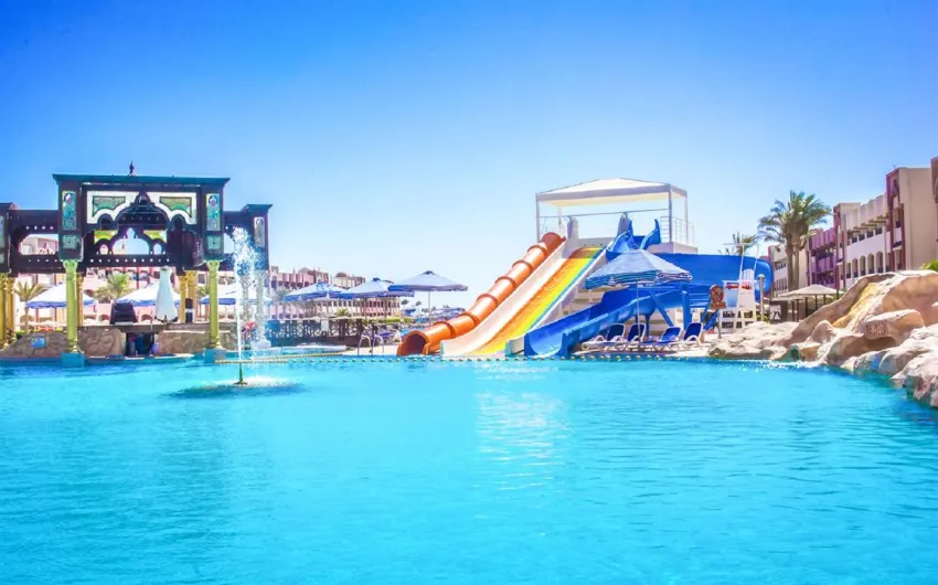 SUNNY DAYS EL PALACIO RESORT & SPA  4*-13