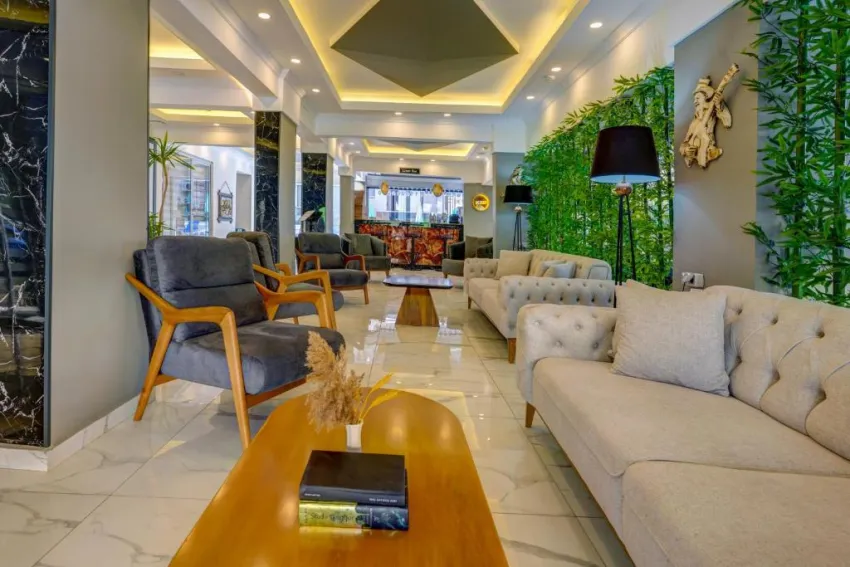 MISS CLEOPATRA HOTEL  2*-23