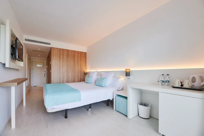 Alua Carolina Adults Only 4*-26