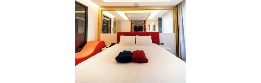 Granada Luxury Red (Adults Only 16+) 5*-11