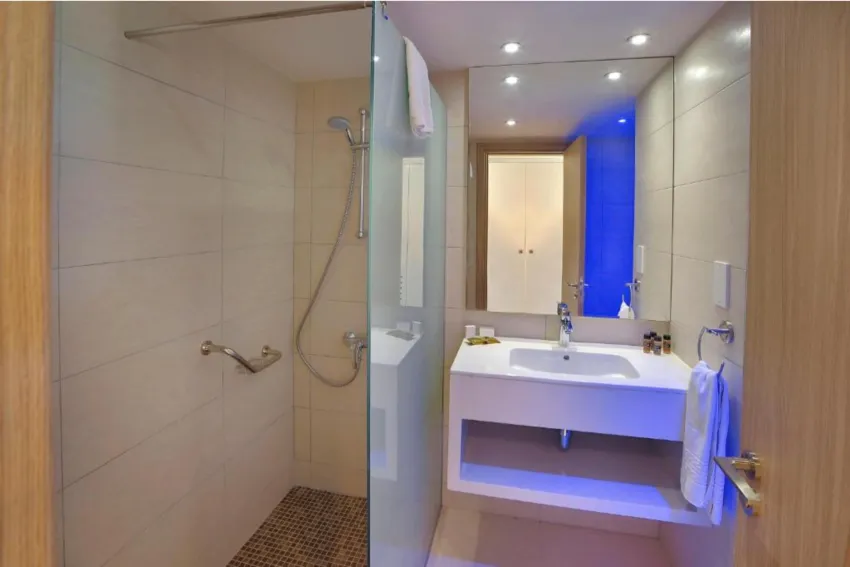 Nelia Beach Hotel 4*-20