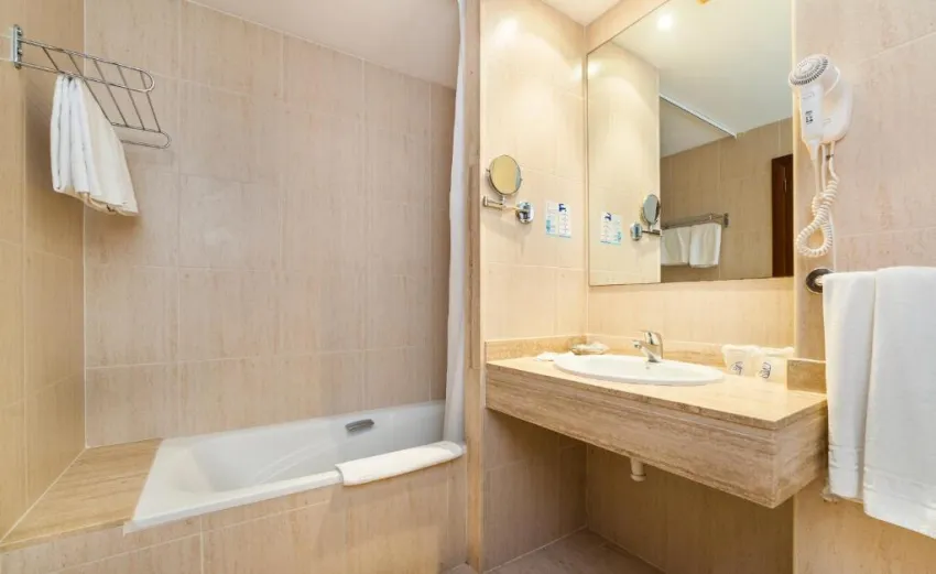 Garbi Cala Millor 4*-36