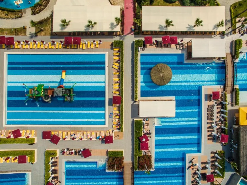 ASKA LARA RESORT & SPA  5*-50