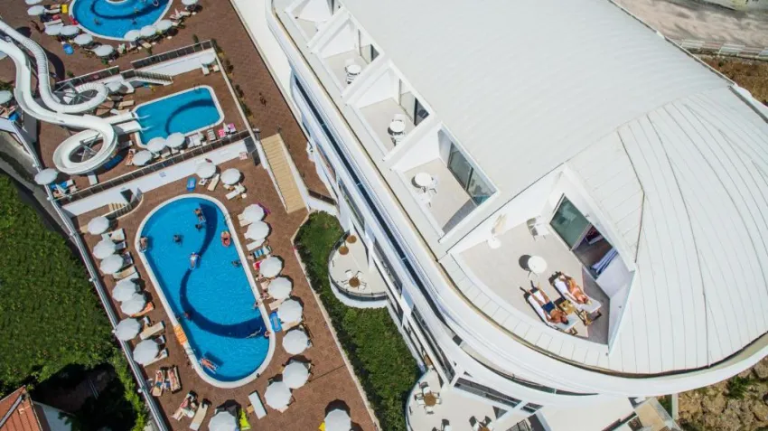 LAGUNA BEACH ALYA RESORT & SPA HOTEL  5*-8