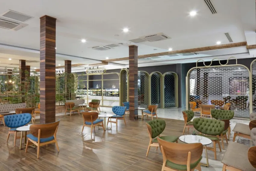 NIRVANA COSMOPOLITAN  5*-51