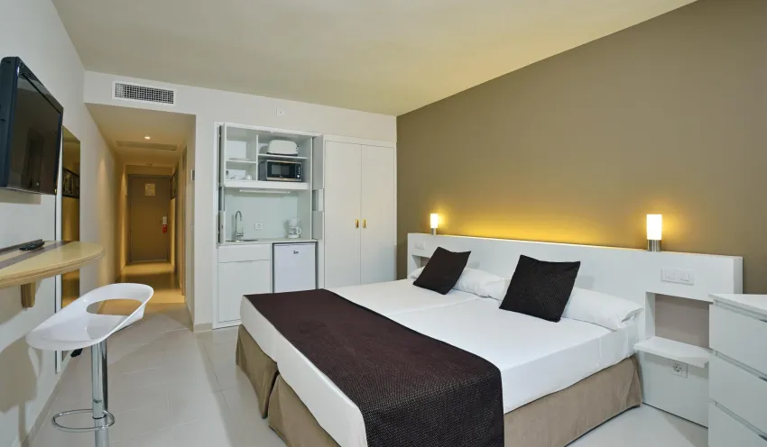 INNSiDE by Melia Wave Calvia (ex Sol Wave House) 4*-28