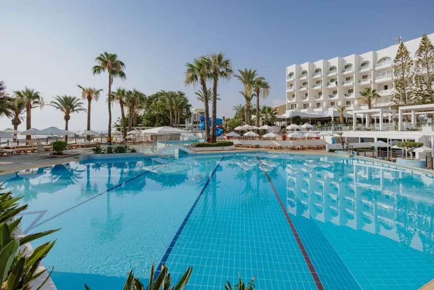 Golden Coast Beach Hotel 4*-34