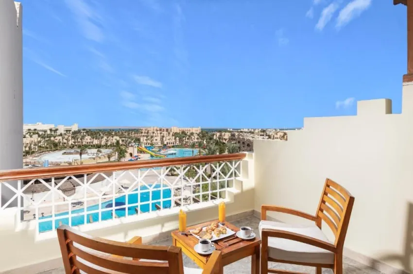 ROYAL LAGOONS RESORT & AQUA PARK  5*-27