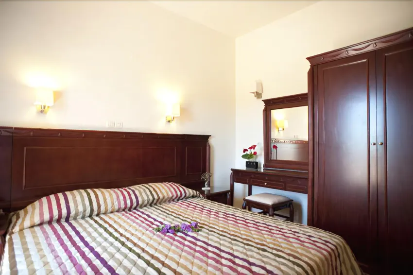 Lito Beach Hotel 3*-27