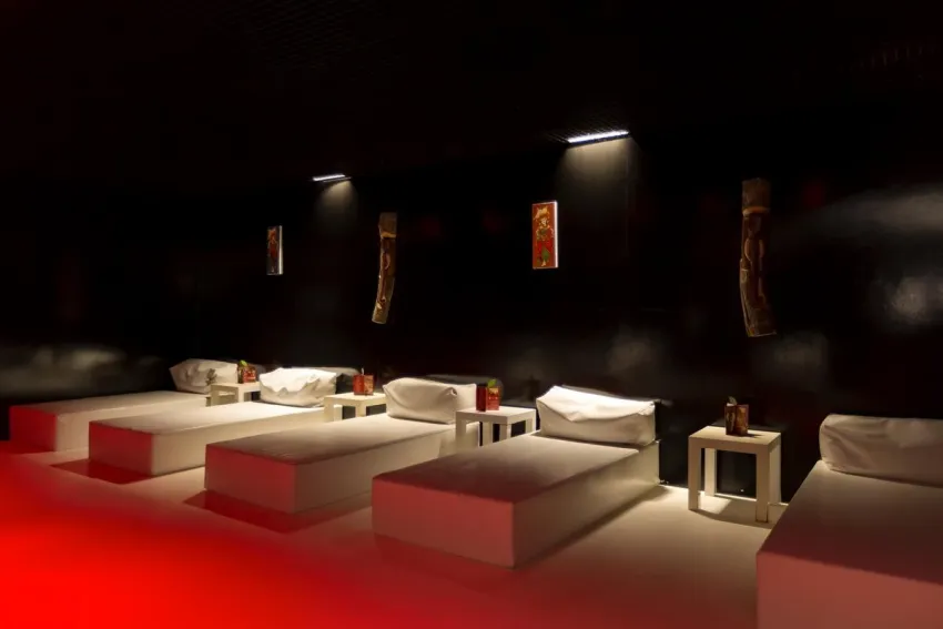 Adam & Eve (Adults Only 16+) 5*-22