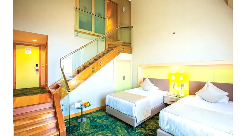 PALOMA SENCIA ( EX CORNELIA DELUXE RESORT)  5*-4