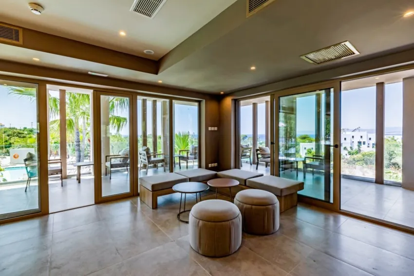 White Olive Premium Lindos 4*-9