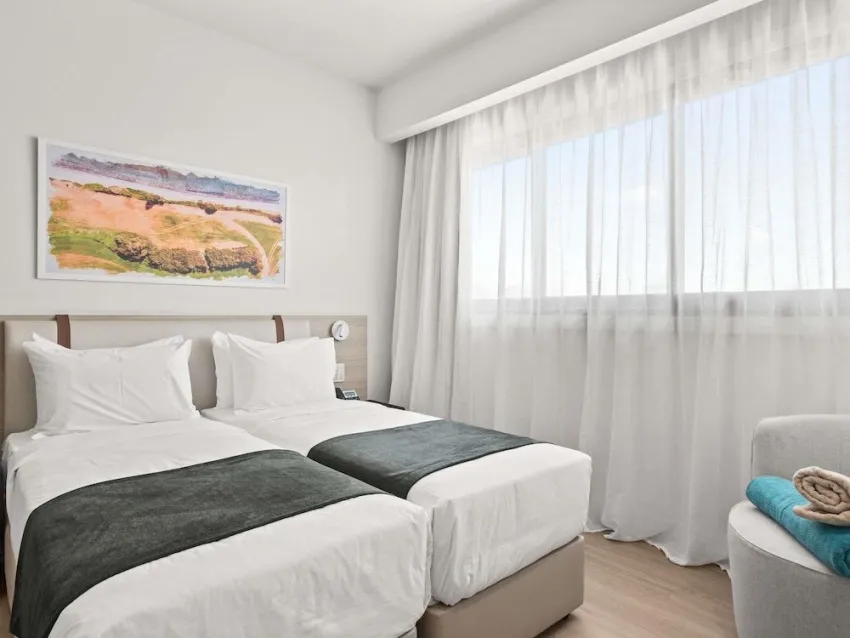 Mercure Larnaca City 3*-14