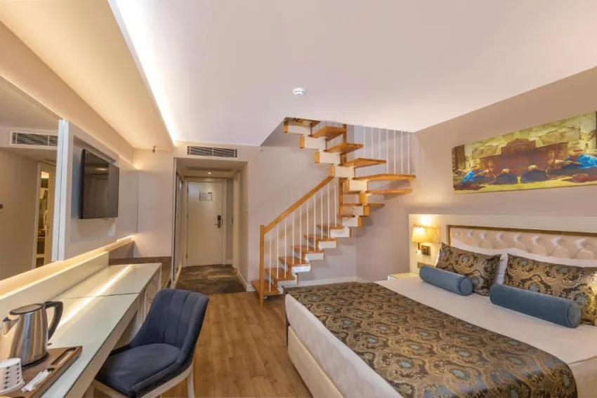 HAYDARPASHA PALACE HOTEL  5*-7